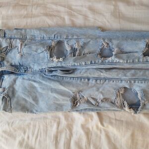 American Eagle Outfitters Light Blue Distressed Jeans